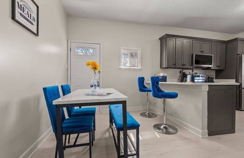 Memphis House | House of Blues Memphis Spacious 3BR Home w/Wi-Fi & Free Parking Rated 10/10