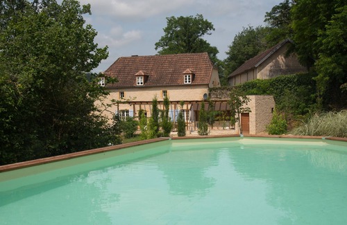 Auriac-du-Perigord House | HOUSE OF CEDAR, BEAUTIFUL STONE HOUSE IN DORDOGNE.