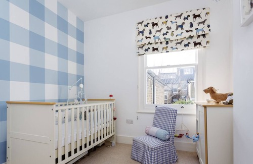 Kilburn House | House of Clouds, by Veeve