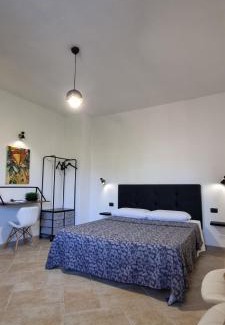 Tiche Apartment | House of Flowers