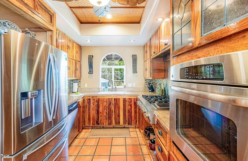 Keaau House | House of Paddles, POOL, Ocean close in Keaau, Hawaii, near Hilo