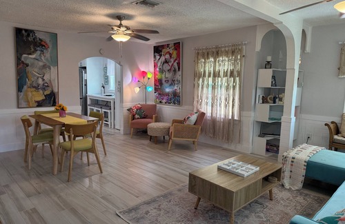 Gulfport House | House of Sirenity: Mid Century Beach Bungalow in Artsy Gulfport!