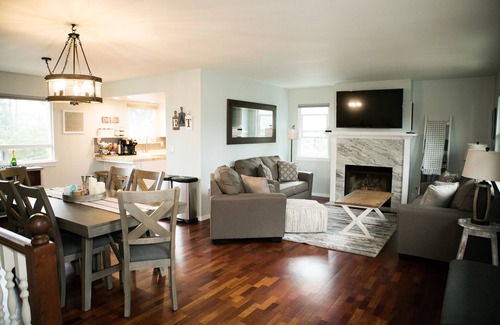 Lodge Hill House | House on Burton- Monthly Vacation Rental