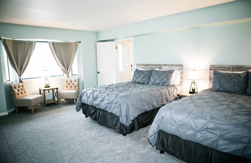 Lodge Hill House | House on Burton- Monthly Vacation Rental