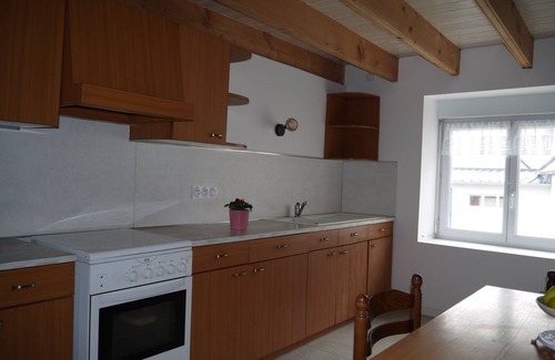 Plouguerneau House | House on enclosed grounds of 1100 m2, parking, 200 m from the sea, dog allowed