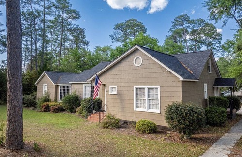 Tifton House | House on the park