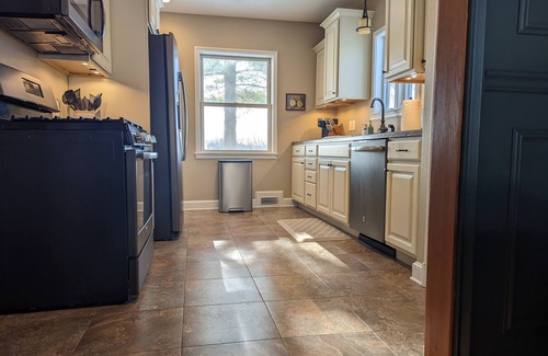 Portage House | House on the River near the Wisconsin Dells!