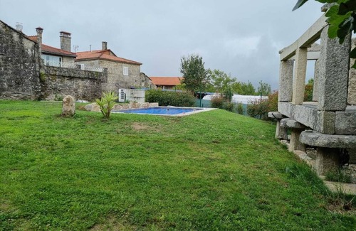 Cerdedo House | HOUSE OR POMAR VELLO