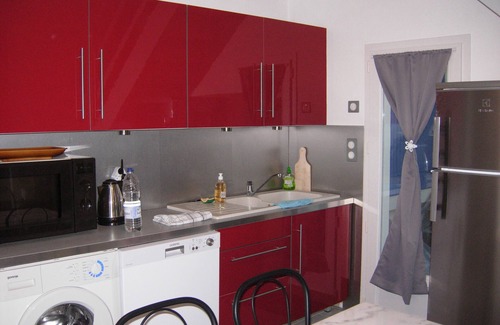 Saint-Palais-sur-Mer House | House Rental with Wifi Pool in Saint-Palais-sur-Mer