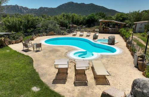 Olbia Villa | House Sandalia 1 with Jacuzzi