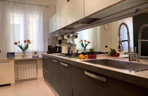 Genoa Historical Centre Apartment | House Sarzano by Holiday World