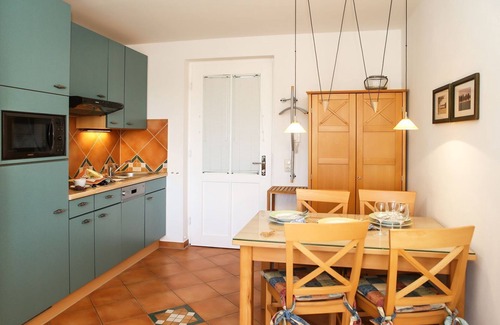 Kuehlungsborn Apartment | House sea view in the Ostseeallee (object 28) - sea view - 28-415