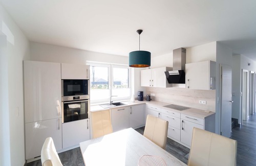 Barssel House | House SEEROSE directly on Lake Harkebrügger See! Sauna, fireplace, full equipment