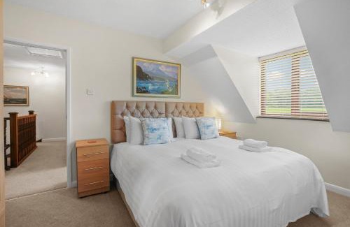 Runham House | House - Sleeps 6 & Free parking