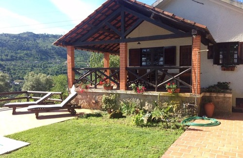 Cinfaes Cottage | House /Villa - Cinfães