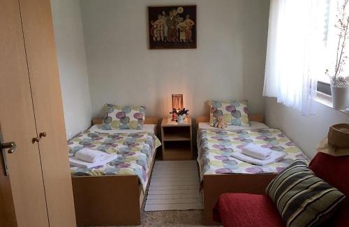 Ostarski Stanovi House | House Vranić