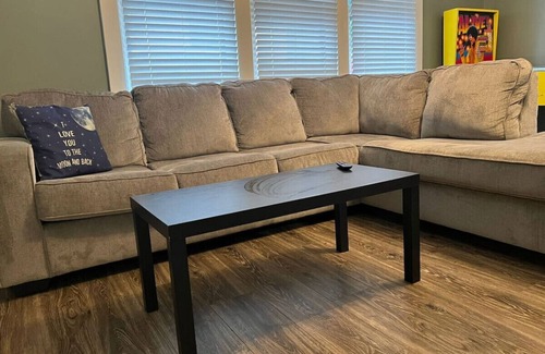 Clifton House | House w/10 Beds, Sleeps 16+ free Driveway Parking