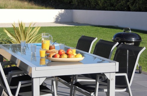 Cleder House | House with 30°C pool and enclosed garden 300m from Les Amiets beach - Bretagne