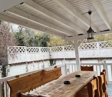 Skopje Villa | House with Fireplace & Jacuzzi