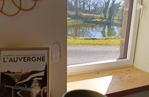 Beaune-d'Allier Cottage | House with Garden and Air Conditioning in Beaune-d'Allier