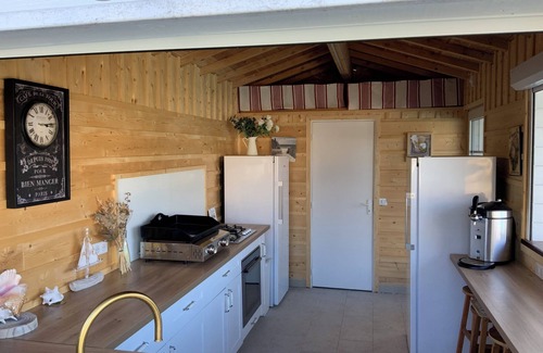 Lege-Cap-Ferret House | House with heated pool close to the ocean and shops.