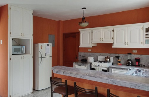 Manta House | House with pool and grill 4 minutes from the sea.