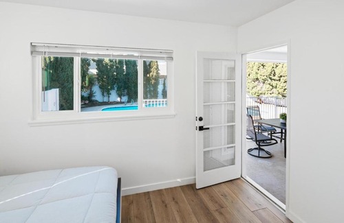 Valley Glen Villa | House with pool in prime location - 10 mins to Universal Studio