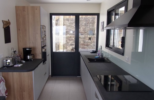 Treduder House | house with sight impregnable sea