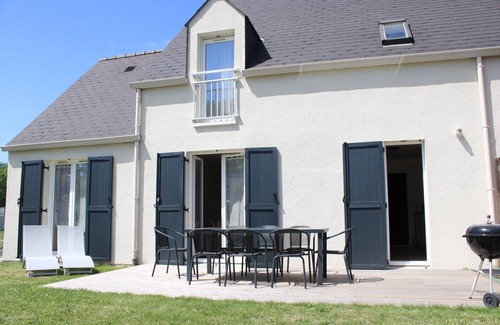 Concarneau House | HOUSE WITH TERRACE 500m FROM THE BEACHES OF CABELLOU