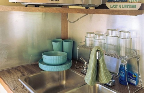 West Milford House | Houseboat Paradise Vacation