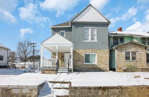 Columbus House | Housepitality - The Olive - 4 BR 2 Bath