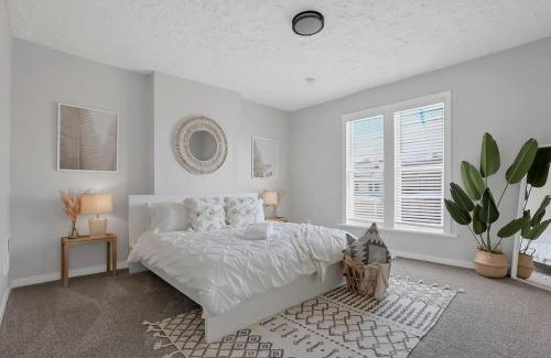 Columbus House | Housepitality - The Olive - 4 BR 2 Bath