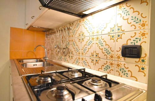 Quartieri Spagnoli Apartment | HOUSES Deluxe Apartment