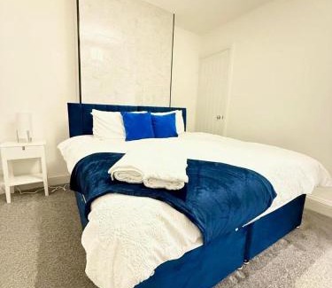 Welford House | HouseSleeps6-Garden-FreeParking-Wifi-CityRetreat