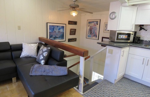 Mission District House | Housing with wc /Sunny Deck, Garage, W /D