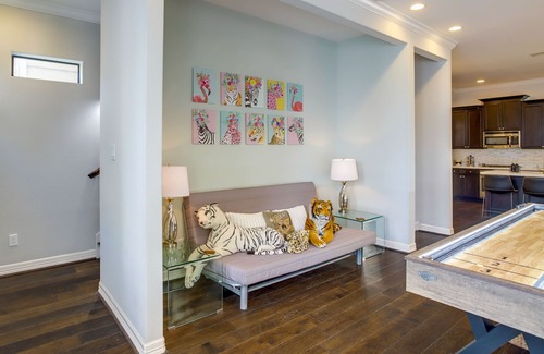 Washington Ave./ Memorial Park House | Houston Home w/Rooftop Patio & Downtown Views!