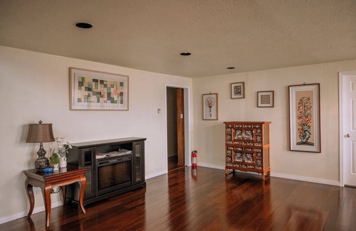 Colwood Bed & Breakfast | HOV B&B House -Hospitality Ocean view Victoria-