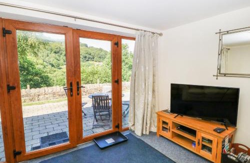 Cragg Vale House | Hove Wood View