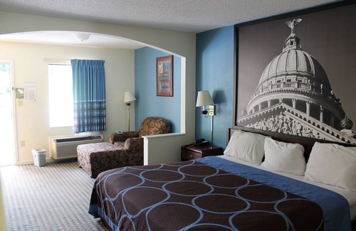 Vicksburg Hotel | Howard Johnson by Wyndham Vicksburg