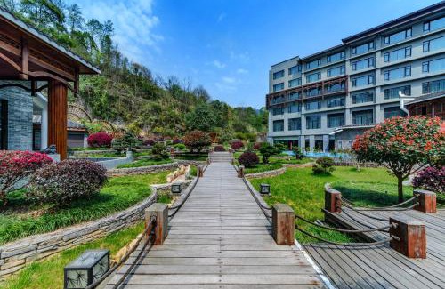 Wulingyuan Resort | Howard Johnson Neodalle Resort Zhangjiajie