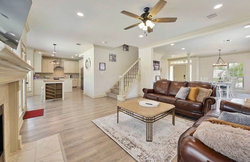 Copperfield House | Howdy Haven ~ Aggieland Vacation Rentals