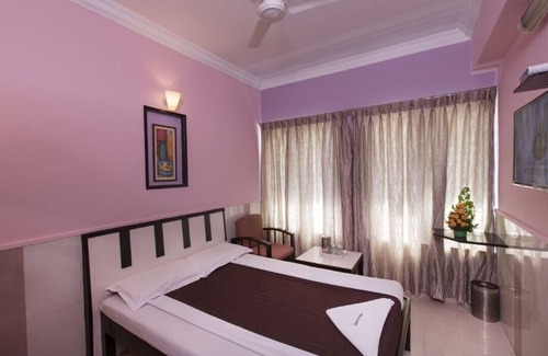 Kushalnagar Resort | Hoysala Resort COTTAGE