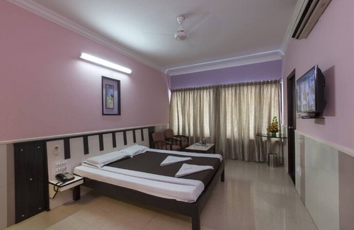 Kushalnagar Resort | Hoysala Resort COTTAGE