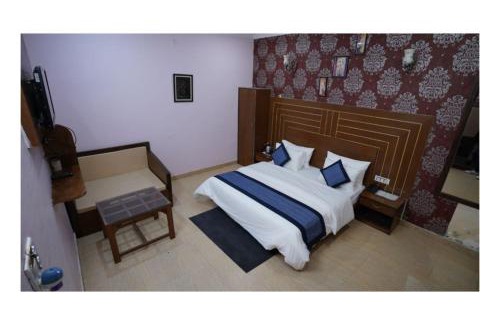 Ramnagar Hotel | HR DUKES DEN RESORT