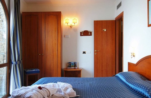 Piano di Sorrento Hotel | HR Hotel & Spa