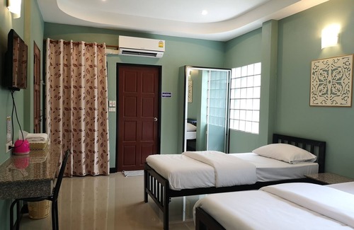 Nong Khae Hotel | Huaisai Hotel