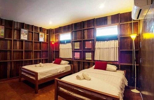 Wat Ket House | Hueandin Klinmai Boutique Hotel