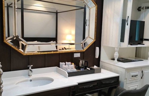 Nai Wiang Hotel | Huern Kan Thong Hotel