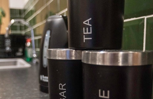 St George's Quarter Apartment | Huge 3 Bed Apartment City Center - Sleeps 11