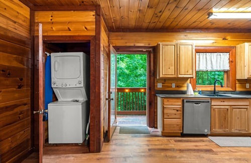 Cosby House | Huge 6BR Cabin! Heated Pool | Hot Tub | Movie Room